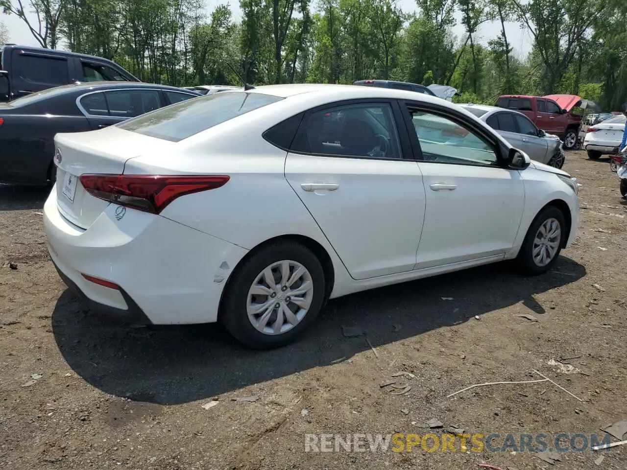 3 Photograph of a damaged car 3KPC24A6XLE099679 HYUNDAI ACCENT 2020
