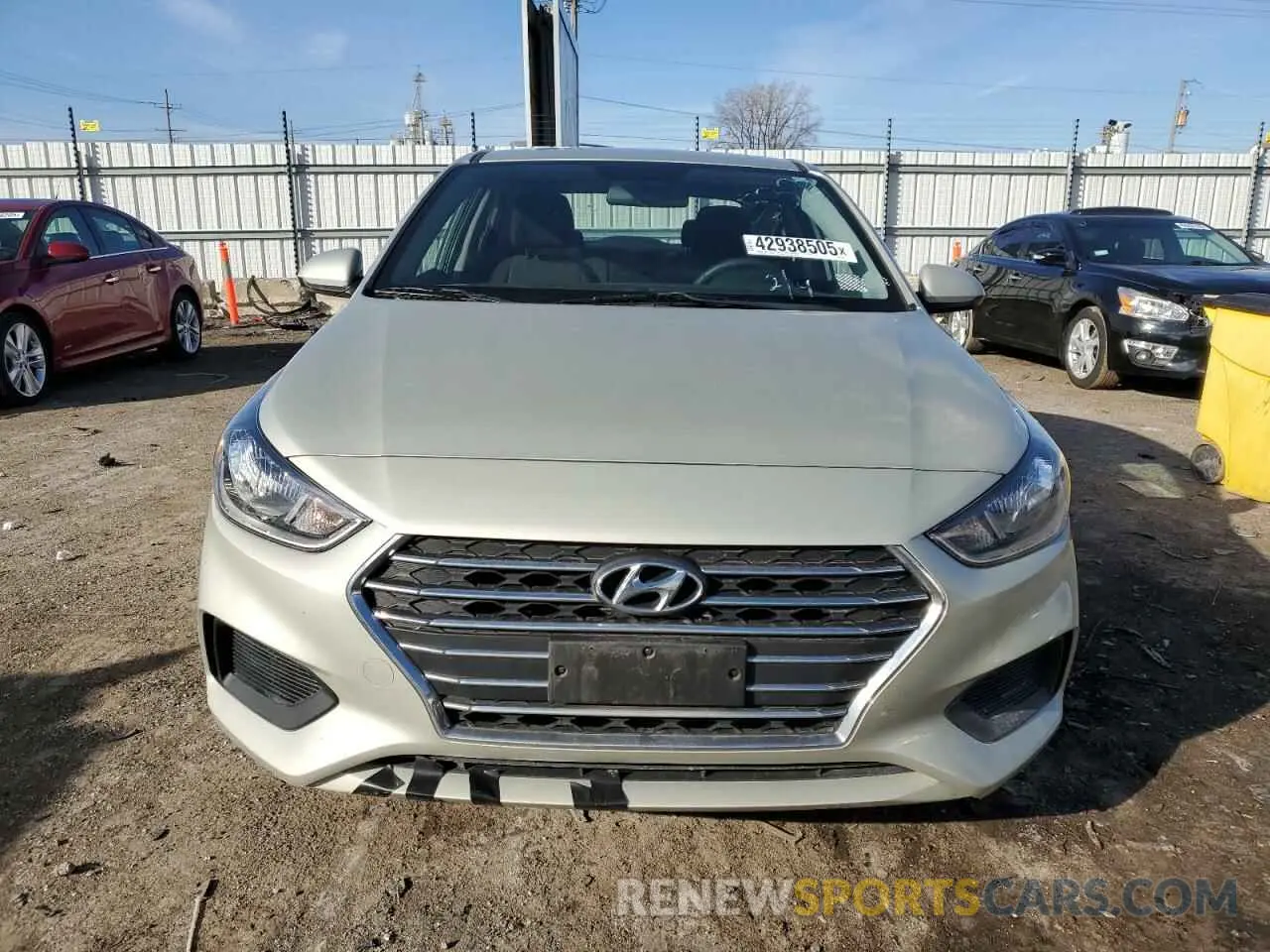 5 Photograph of a damaged car 3KPC24A6XLE101673 HYUNDAI ACCENT 2020