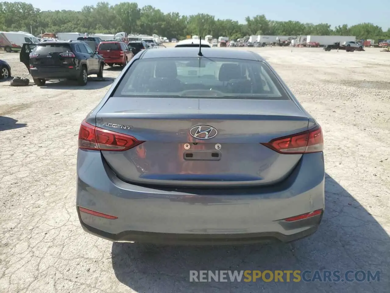 6 Photograph of a damaged car 3KPC24A6XLE104959 HYUNDAI ACCENT 2020