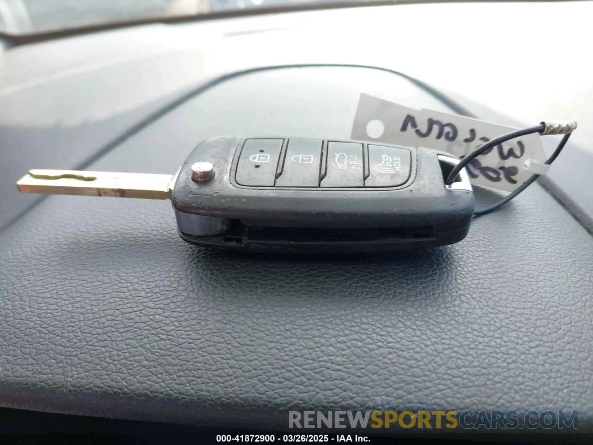 11 Photograph of a damaged car 3KPC24A6XLE118313 HYUNDAI ACCENT 2020