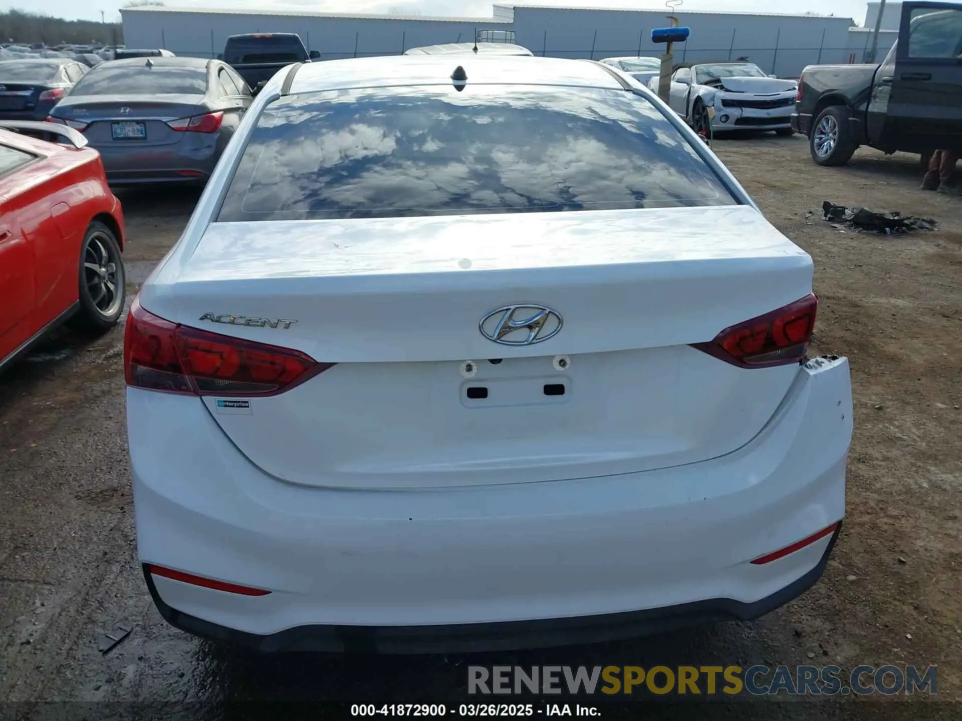 16 Photograph of a damaged car 3KPC24A6XLE118313 HYUNDAI ACCENT 2020
