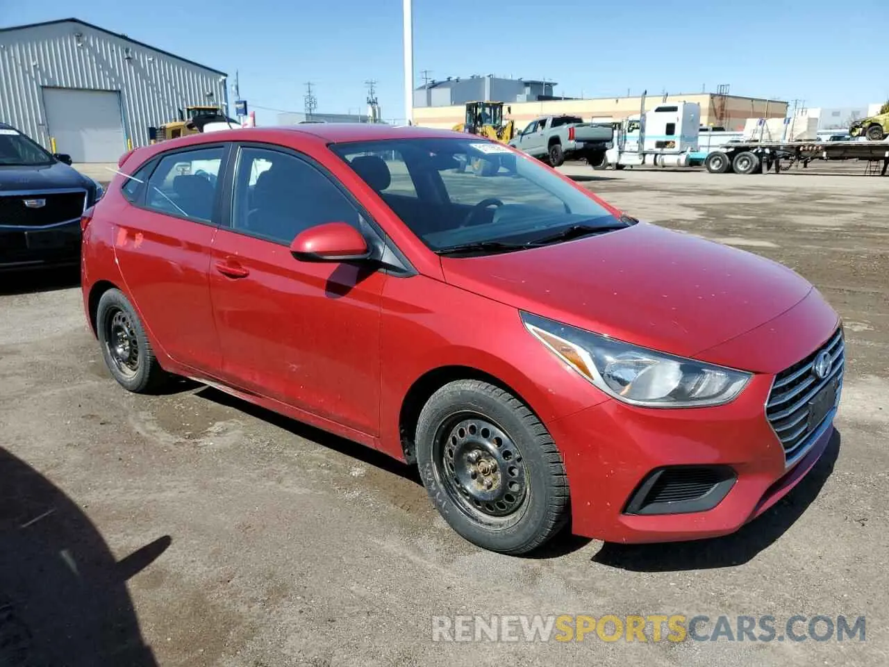 4 Photograph of a damaged car 3KPC25A62LE108252 HYUNDAI ACCENT 2020