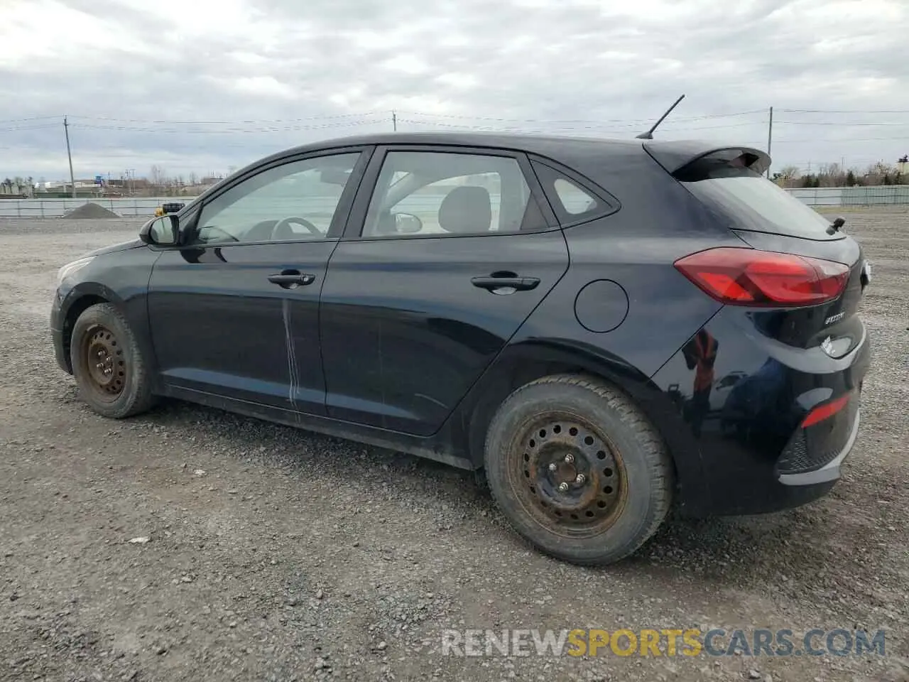 2 Photograph of a damaged car 3KPC25A6XLE092091 HYUNDAI ACCENT 2020