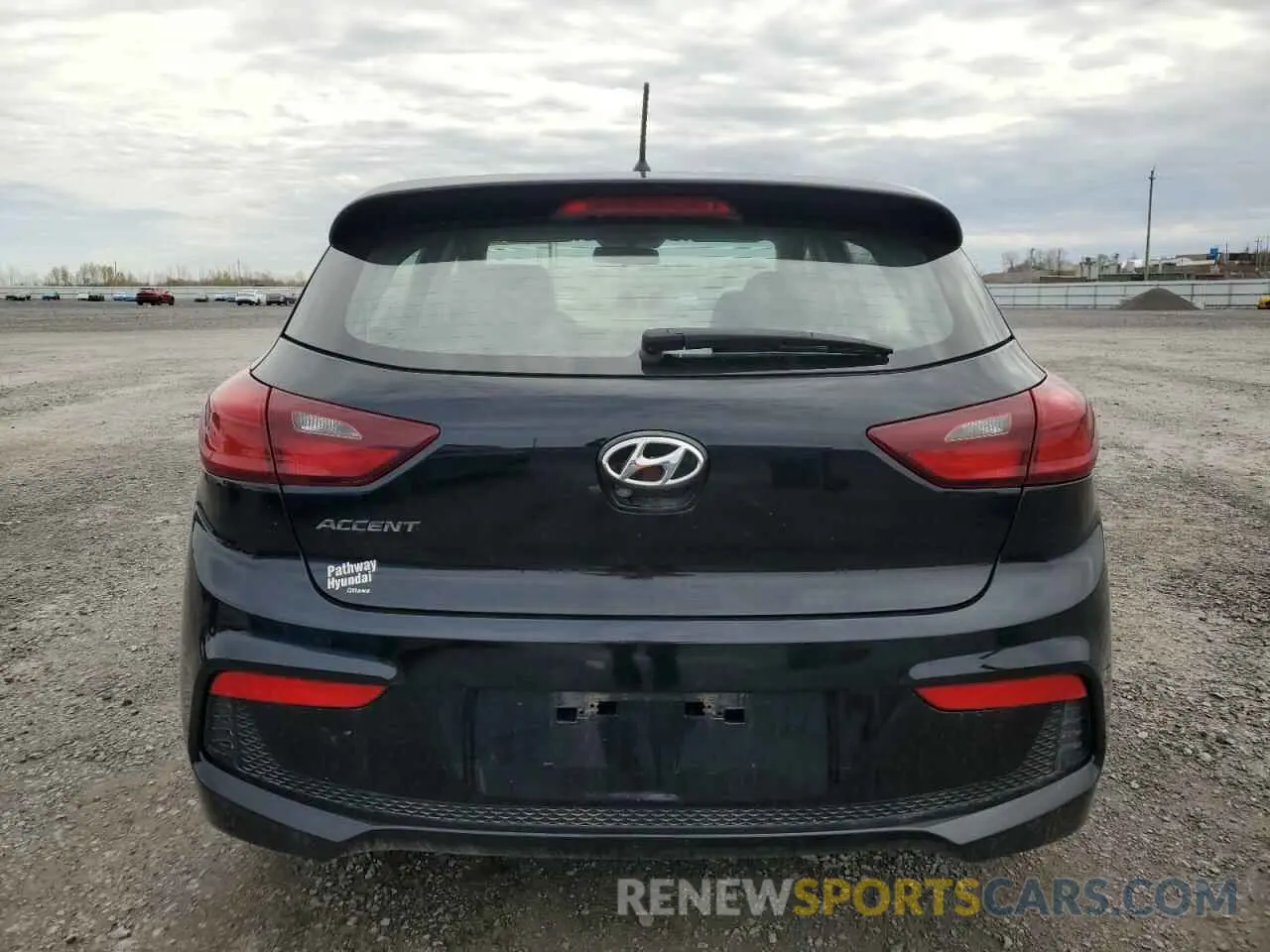 6 Photograph of a damaged car 3KPC25A6XLE092091 HYUNDAI ACCENT 2020