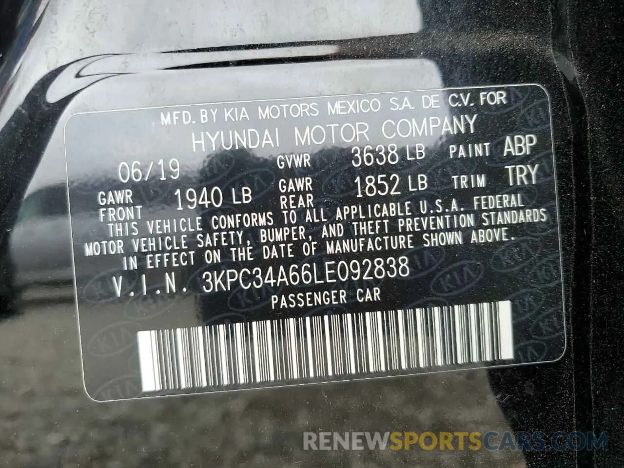 12 Photograph of a damaged car 3KPC34A66LE092838 HYUNDAI ACCENT 2020