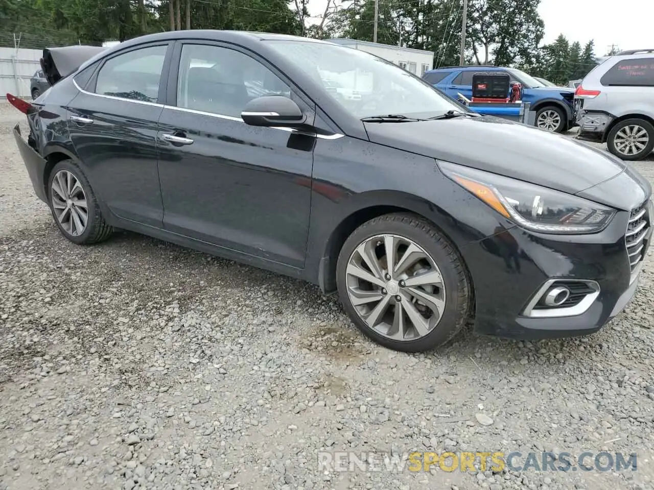 4 Photograph of a damaged car 3KPC34A66LE092838 HYUNDAI ACCENT 2020