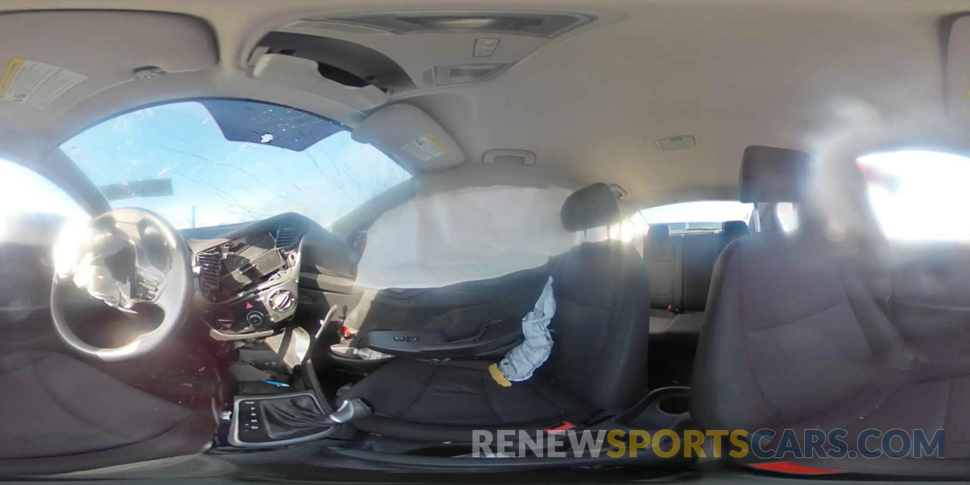 12 Photograph of a damaged car 3KPC24A60ME128964 HYUNDAI ACCENT 2021
