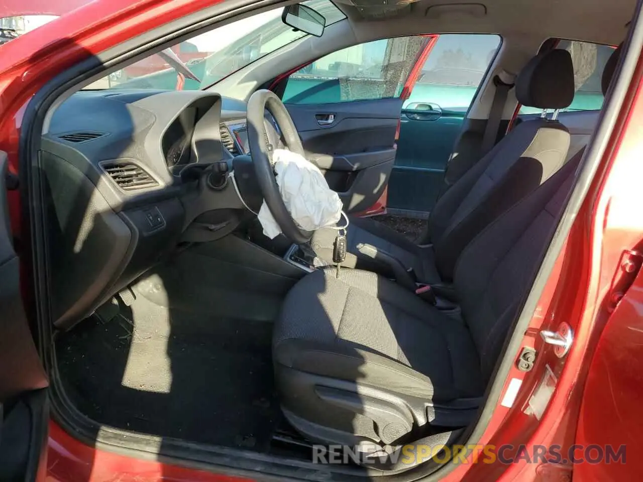7 Photograph of a damaged car 3KPC24A60ME129659 HYUNDAI ACCENT 2021