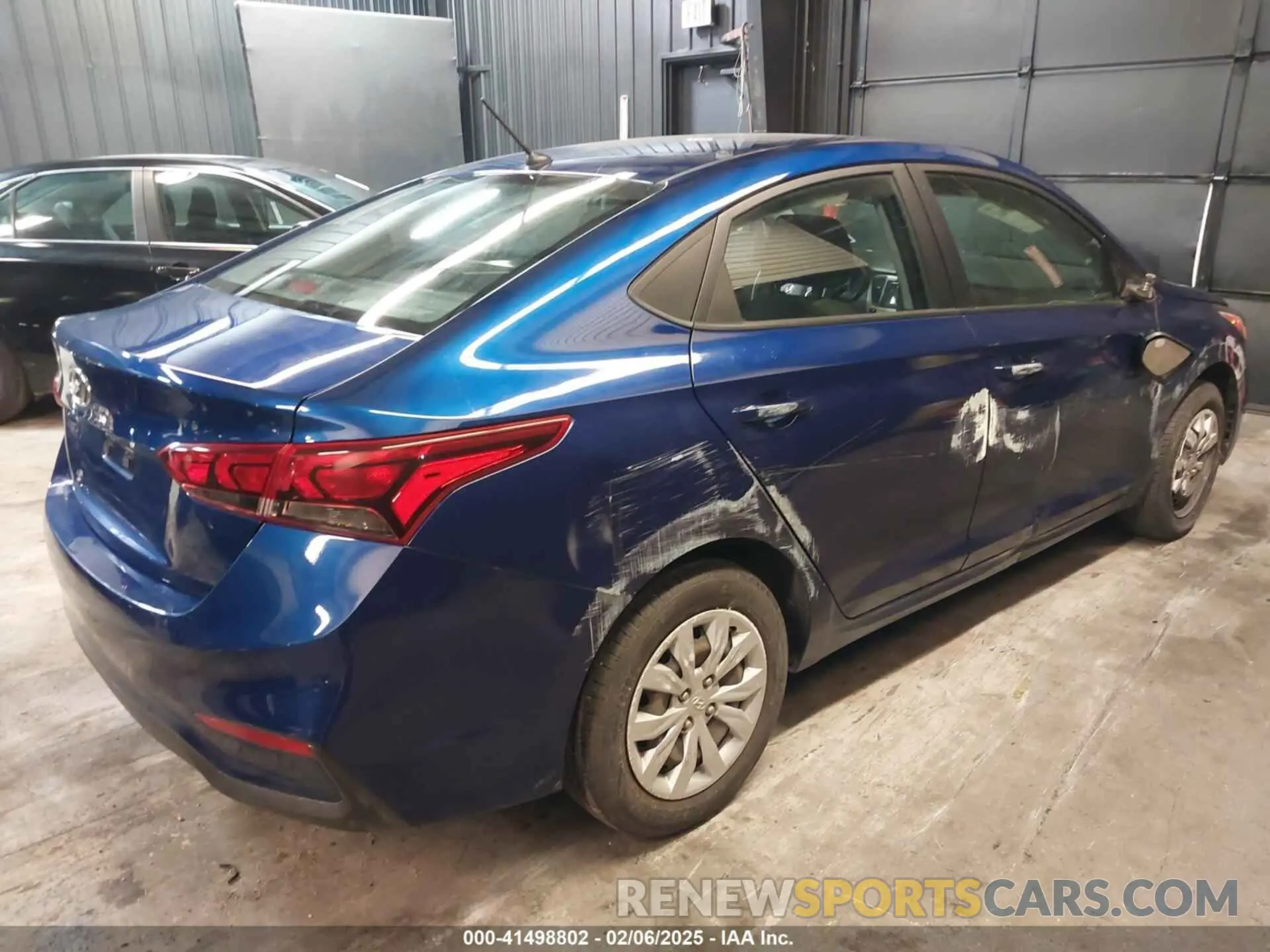 4 Photograph of a damaged car 3KPC24A60ME136417 HYUNDAI ACCENT 2021