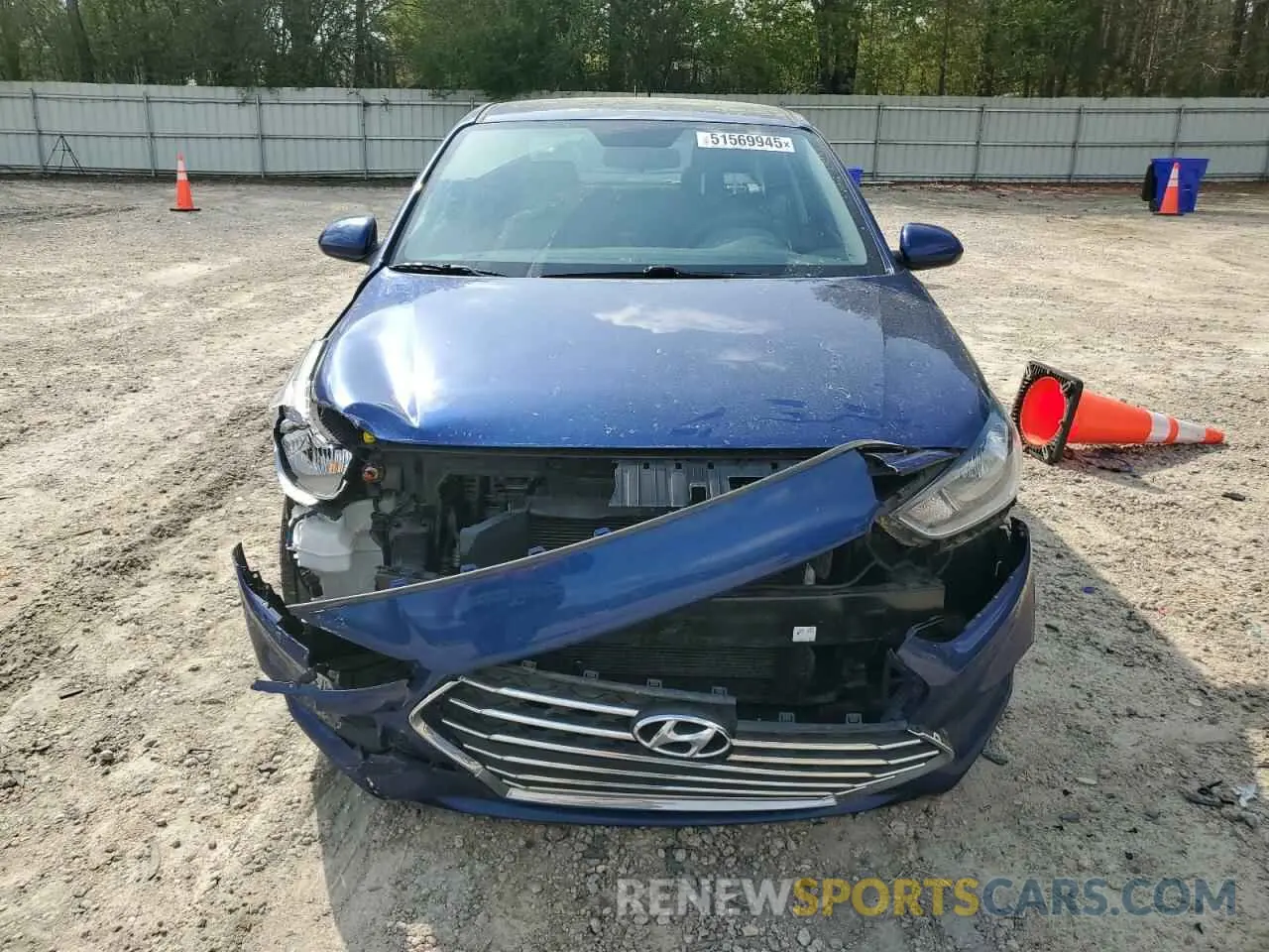 5 Photograph of a damaged car 3KPC24A60ME136966 HYUNDAI ACCENT 2021