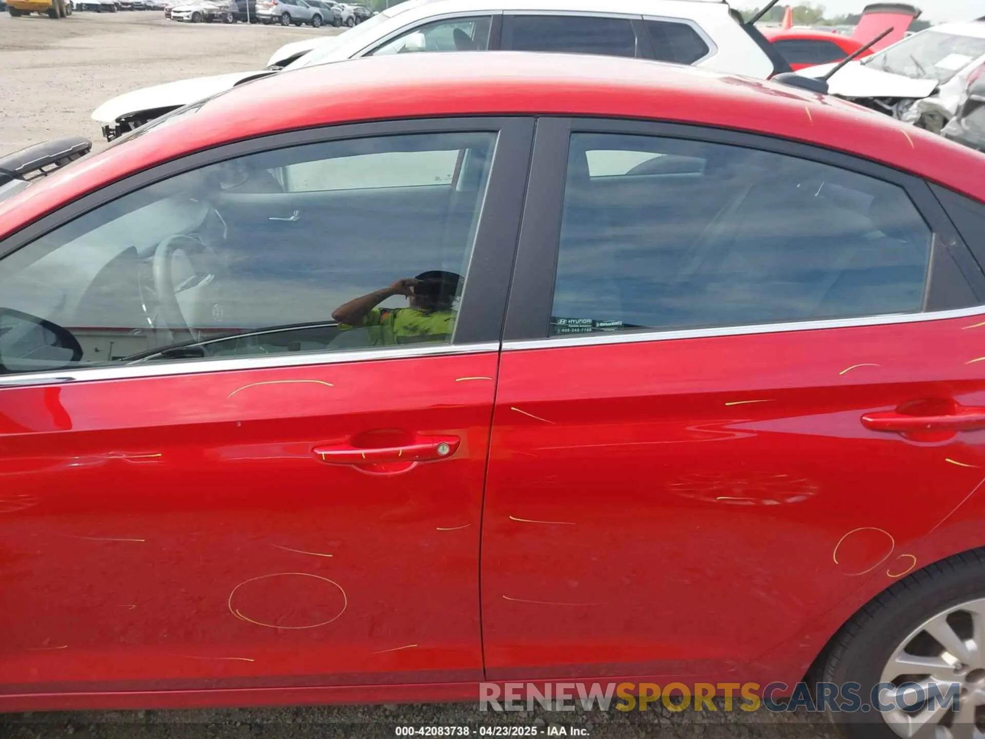 15 Photograph of a damaged car 3KPC24A60ME139172 HYUNDAI ACCENT 2021