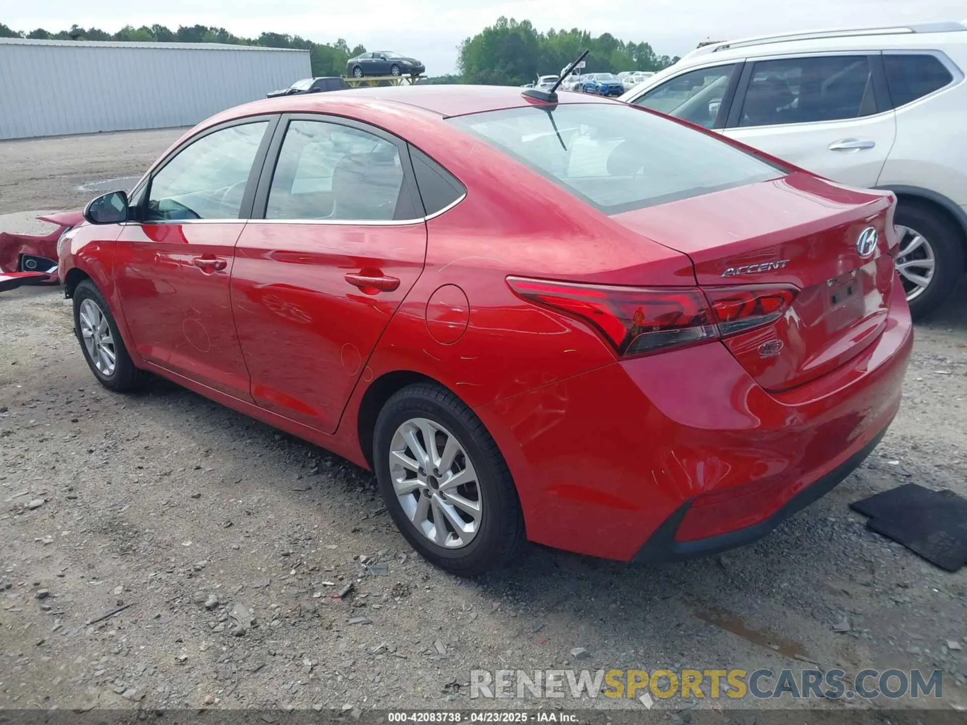 3 Photograph of a damaged car 3KPC24A60ME139172 HYUNDAI ACCENT 2021