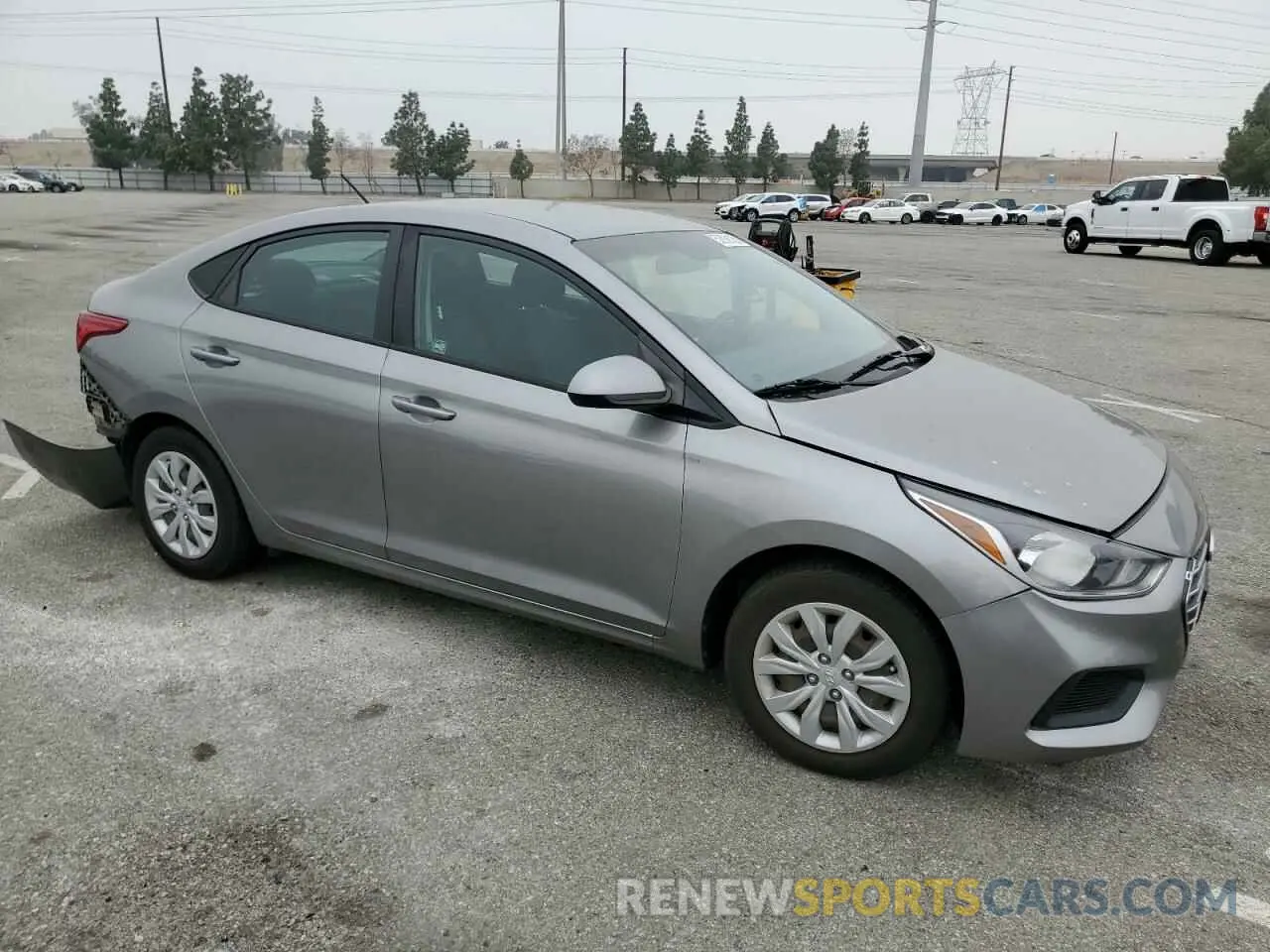 4 Photograph of a damaged car 3KPC24A60ME147658 HYUNDAI ACCENT 2021