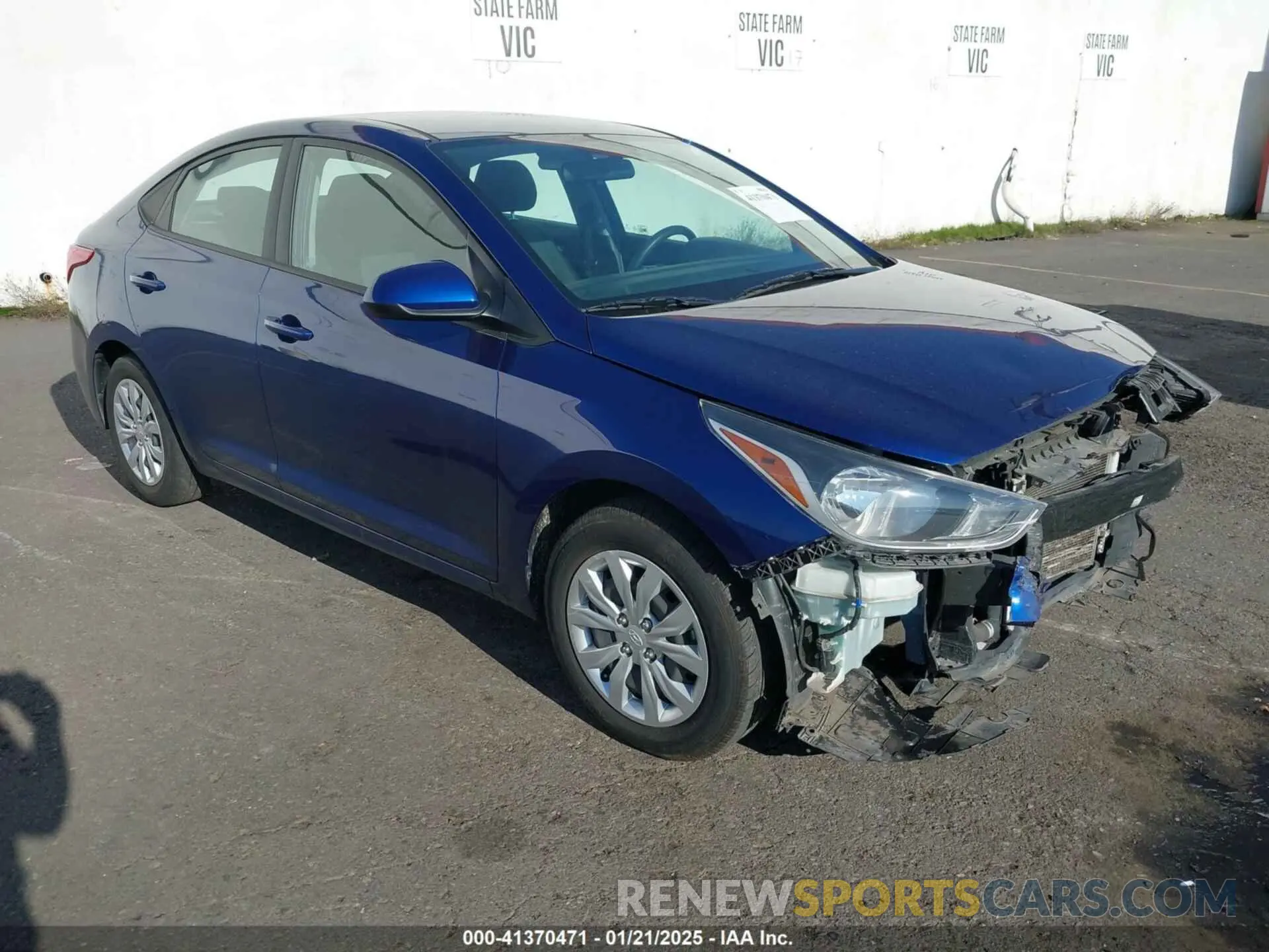 1 Photograph of a damaged car 3KPC24A61ME130559 HYUNDAI ACCENT 2021