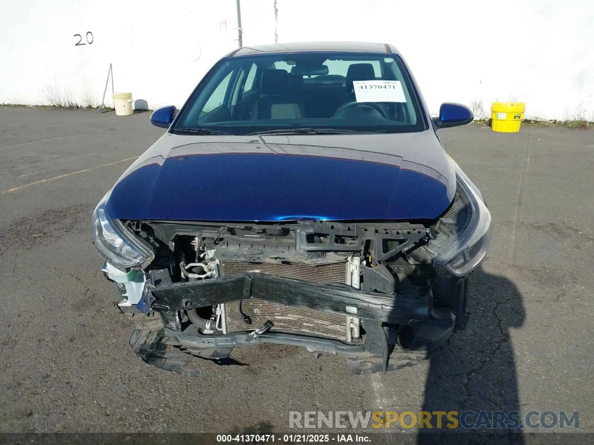 12 Photograph of a damaged car 3KPC24A61ME130559 HYUNDAI ACCENT 2021