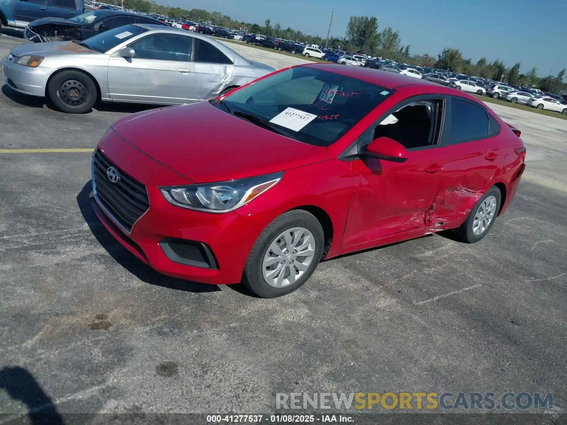 2 Photograph of a damaged car 3KPC24A61ME134322 HYUNDAI ACCENT 2021