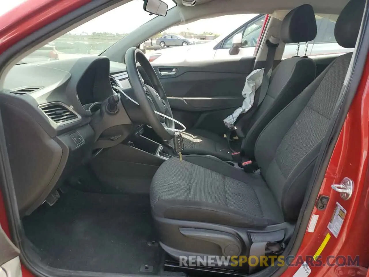 7 Photograph of a damaged car 3KPC24A62ME130361 HYUNDAI ACCENT 2021