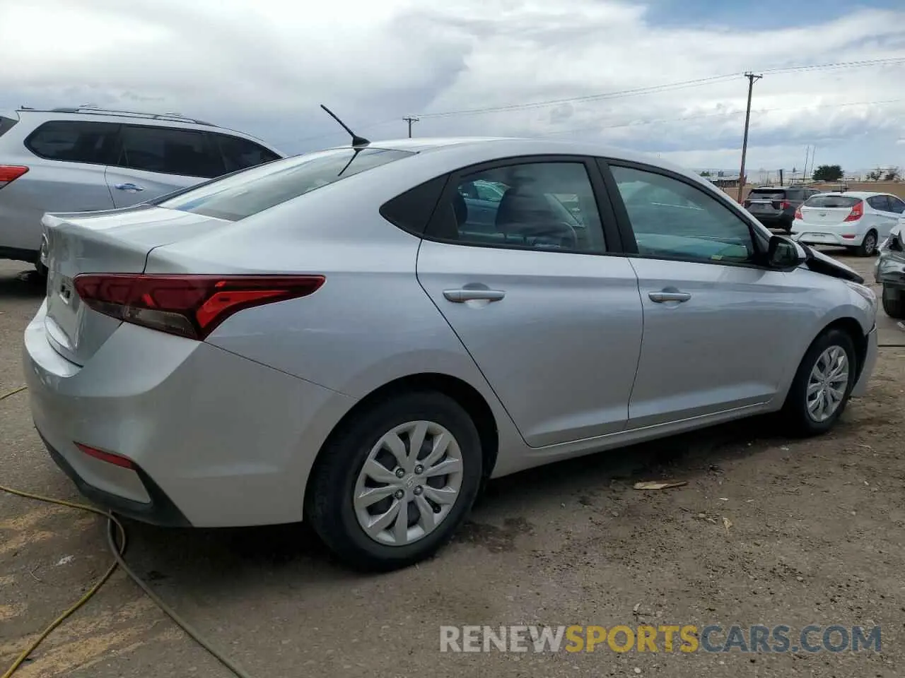 3 Photograph of a damaged car 3KPC24A62ME131784 HYUNDAI ACCENT 2021