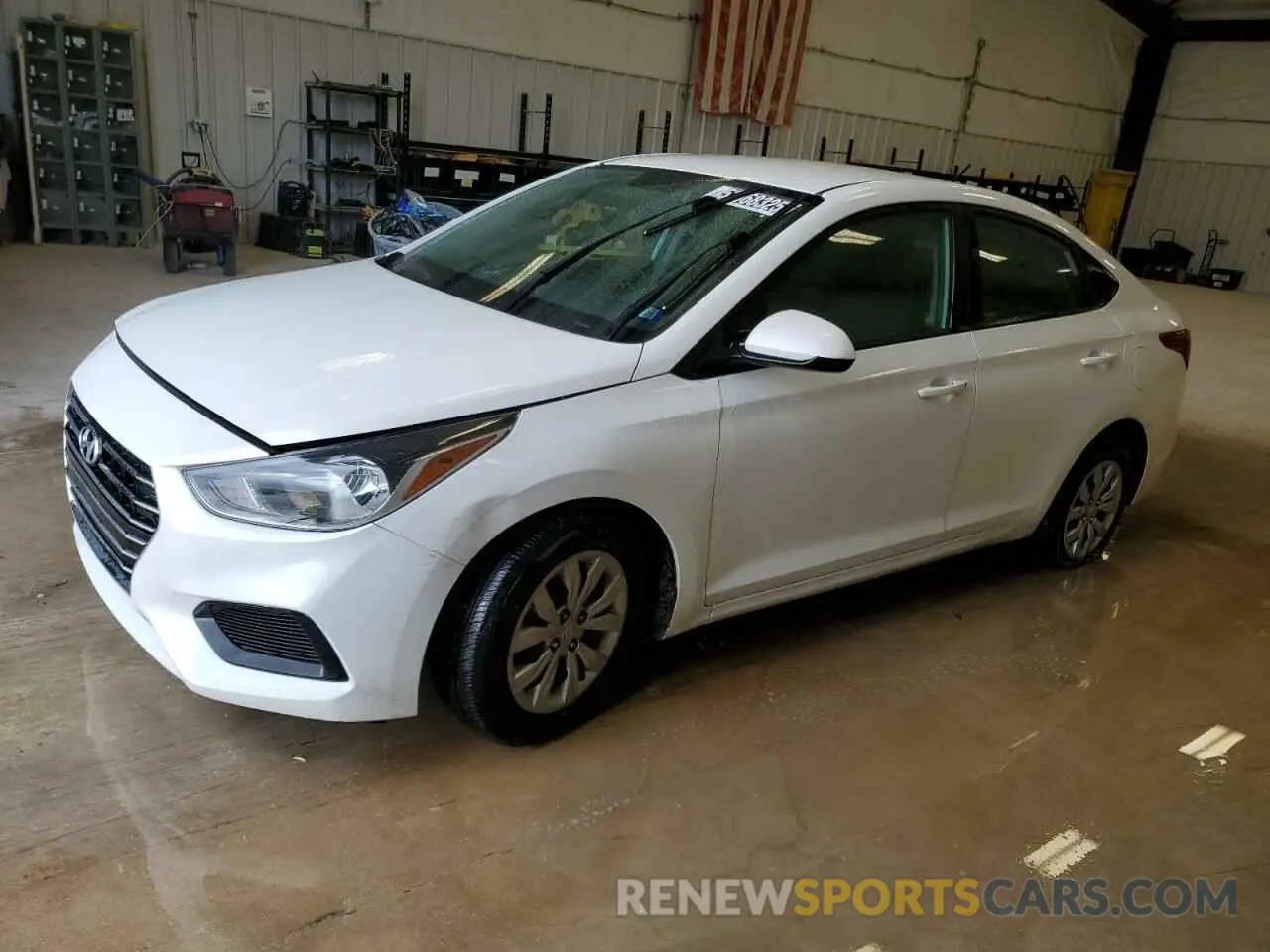 1 Photograph of a damaged car 3KPC24A62ME139089 HYUNDAI ACCENT 2021