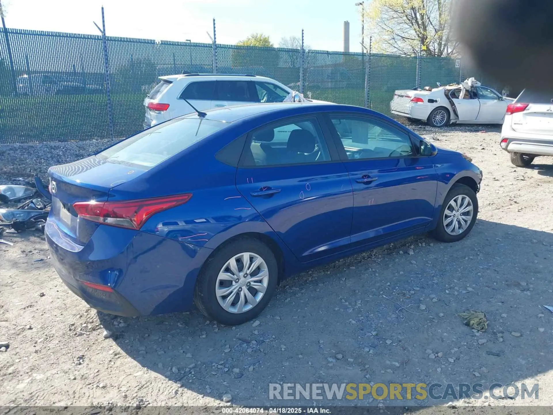 4 Photograph of a damaged car 3KPC24A63ME130238 HYUNDAI ACCENT 2021