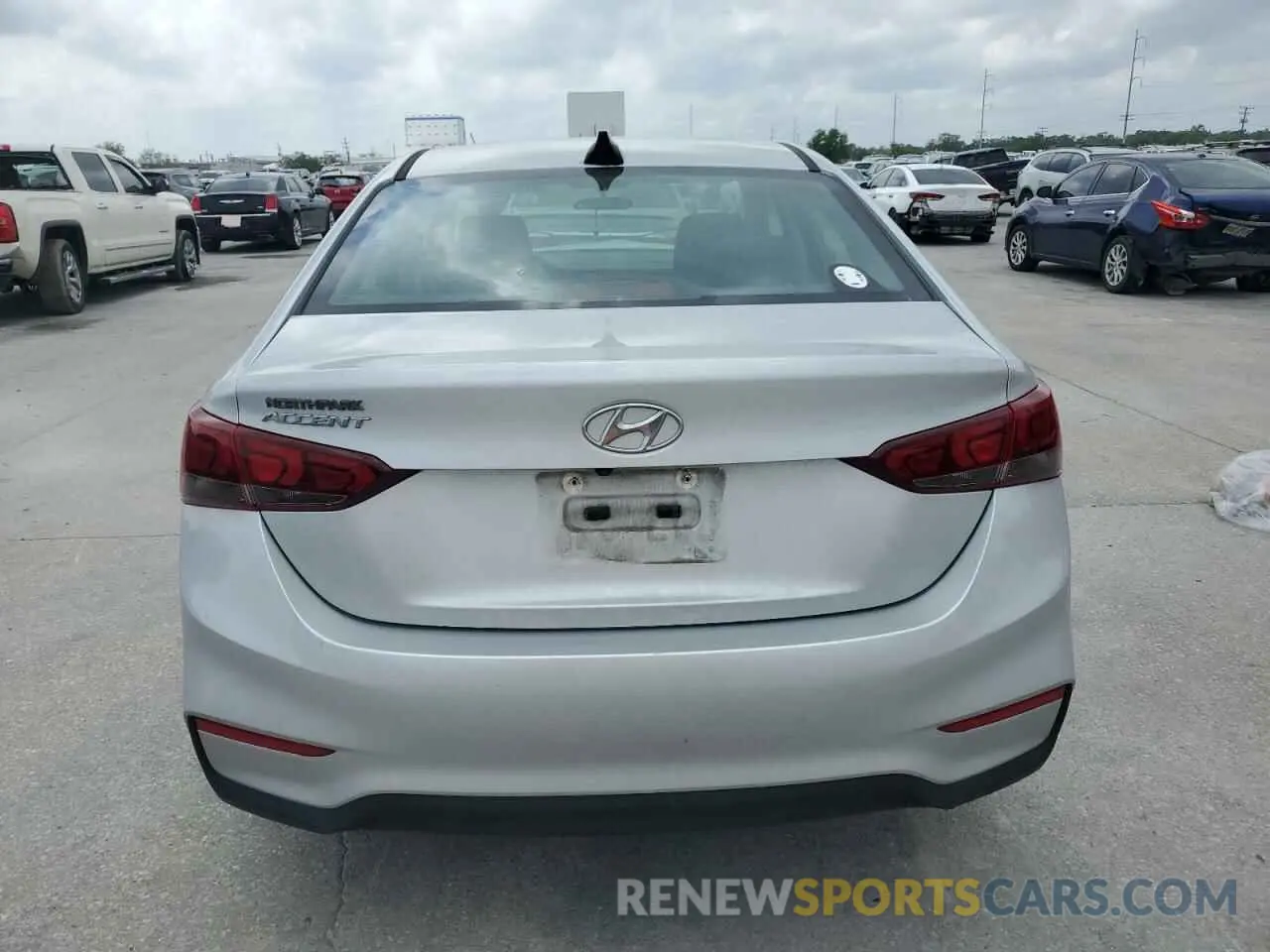 6 Photograph of a damaged car 3KPC24A63ME139568 HYUNDAI ACCENT 2021