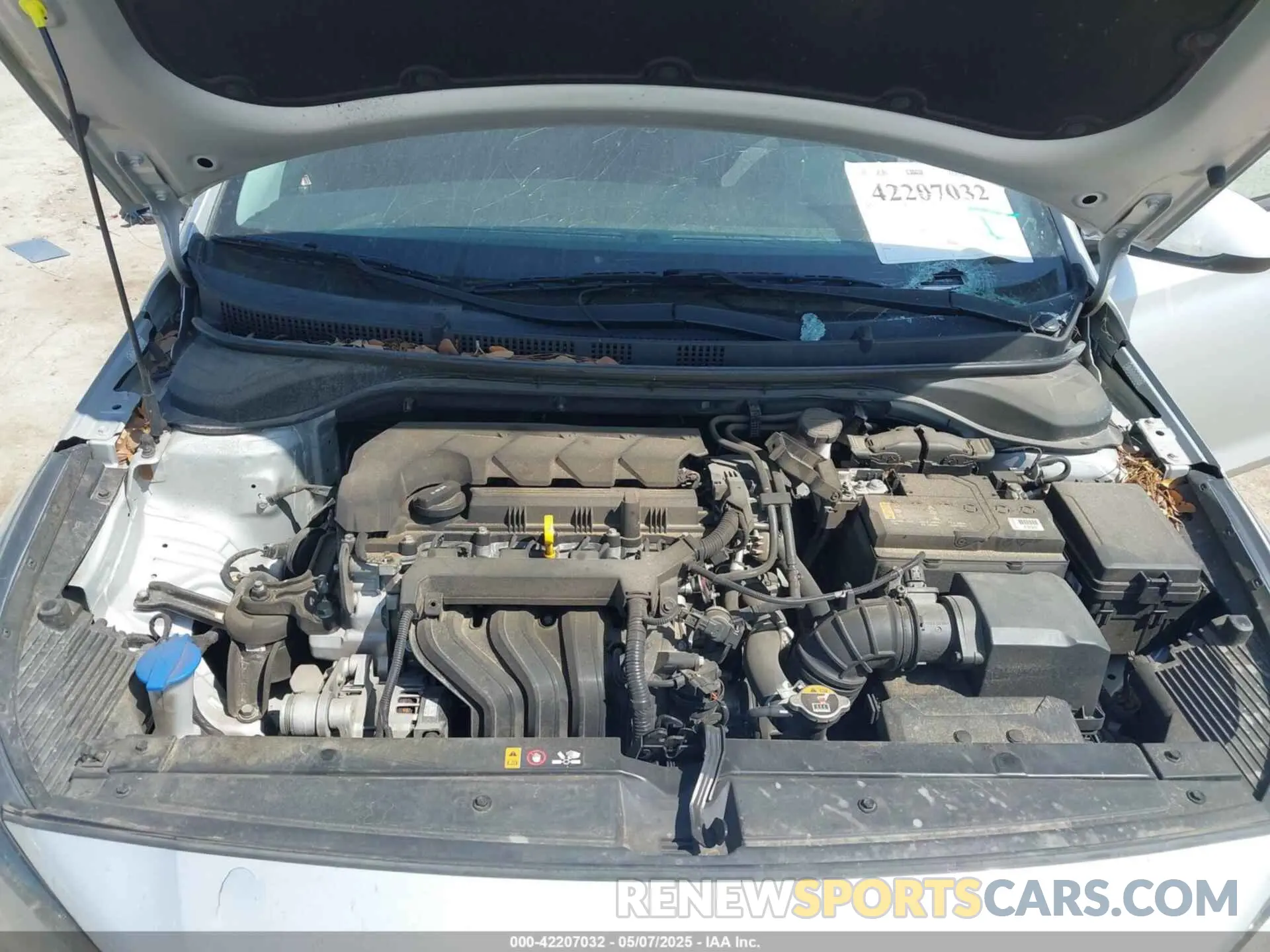 10 Photograph of a damaged car 3KPC24A63ME139599 HYUNDAI ACCENT 2021