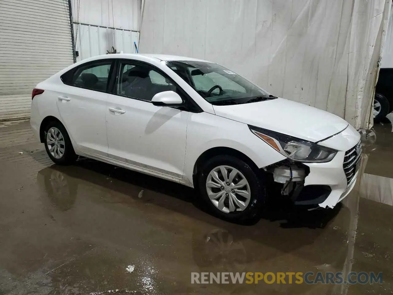 4 Photograph of a damaged car 3KPC24A63ME143149 HYUNDAI ACCENT 2021