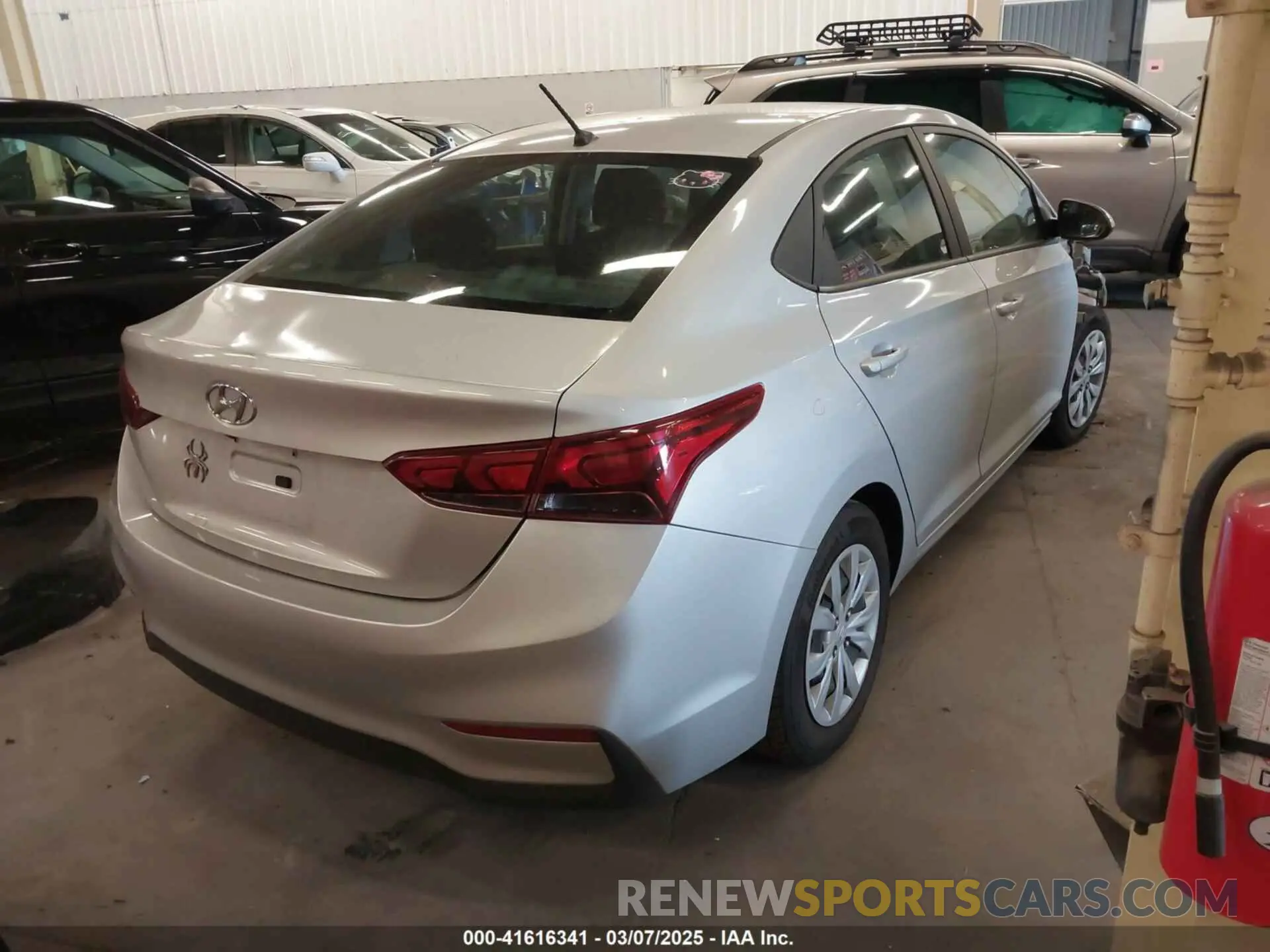 4 Photograph of a damaged car 3KPC24A63ME144401 HYUNDAI ACCENT 2021