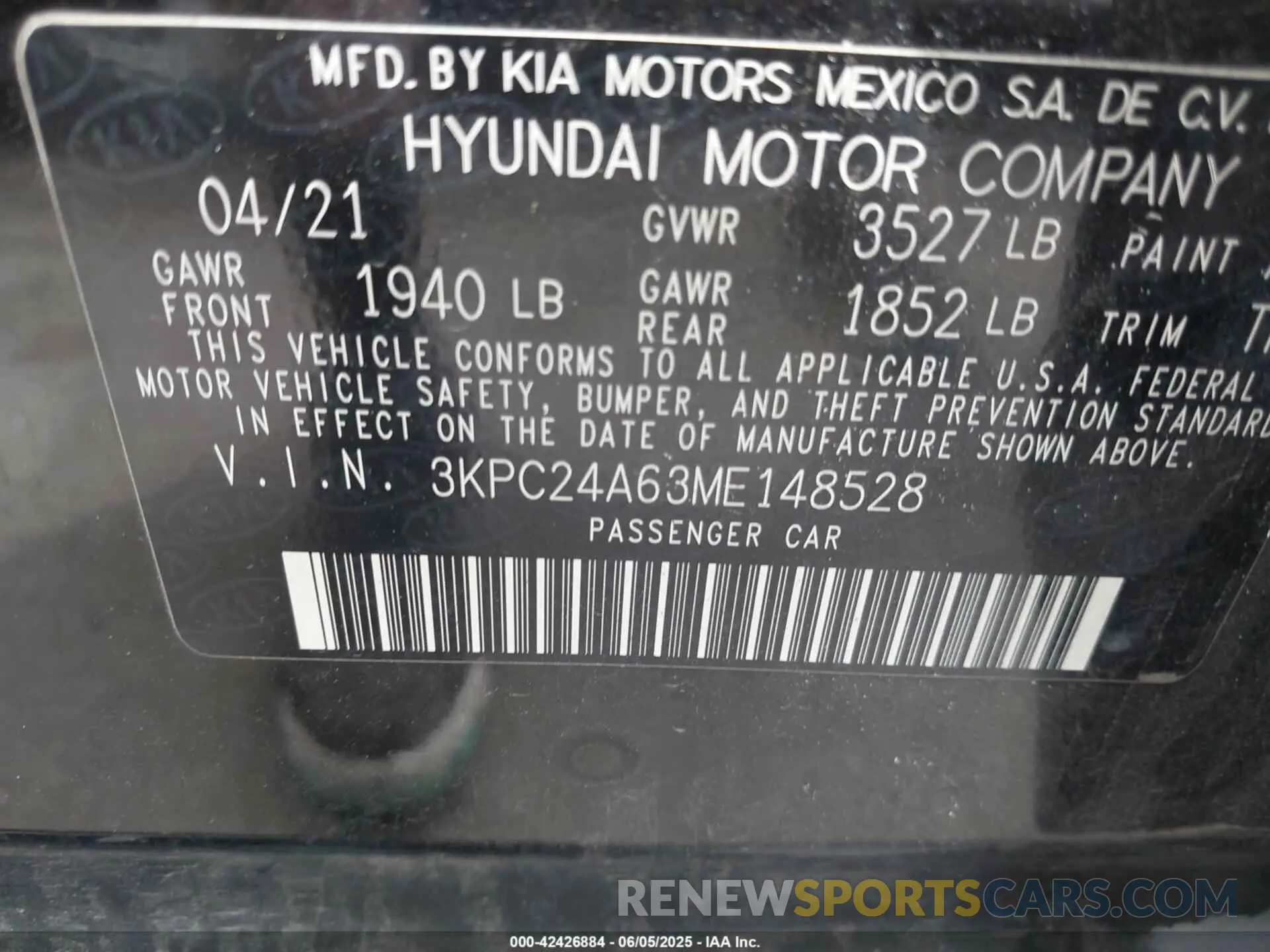 9 Photograph of a damaged car 3KPC24A63ME148528 HYUNDAI ACCENT 2021
