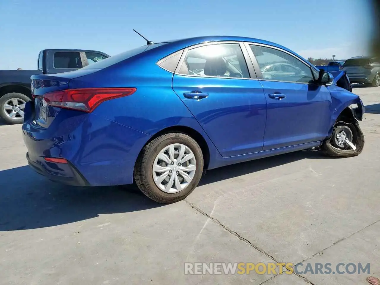3 Photograph of a damaged car 3KPC24A64ME129115 HYUNDAI ACCENT 2021