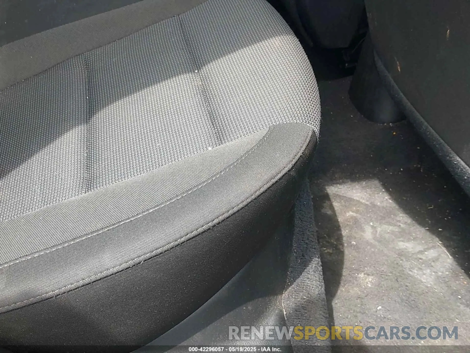8 Photograph of a damaged car 3KPC24A64ME130636 HYUNDAI ACCENT 2021