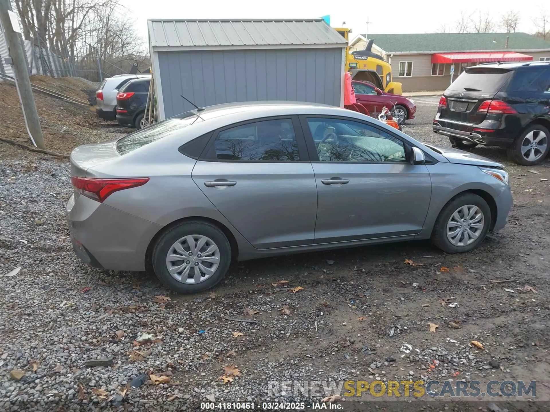 13 Photograph of a damaged car 3KPC24A64ME136307 HYUNDAI ACCENT 2021