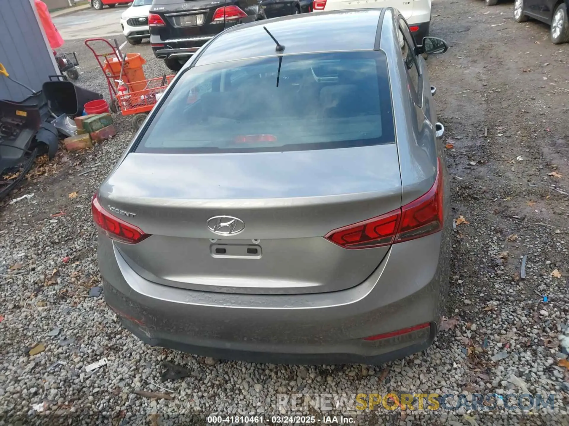 16 Photograph of a damaged car 3KPC24A64ME136307 HYUNDAI ACCENT 2021