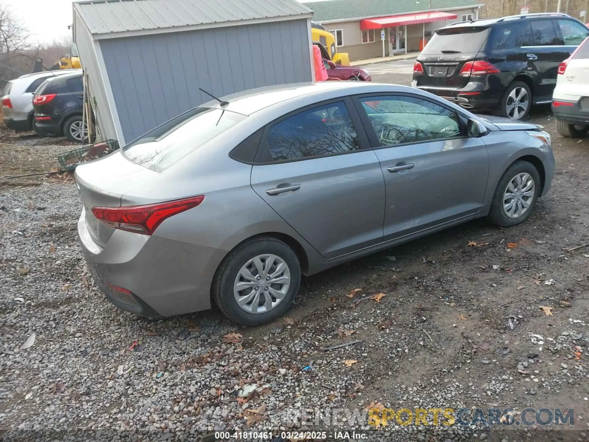 4 Photograph of a damaged car 3KPC24A64ME136307 HYUNDAI ACCENT 2021