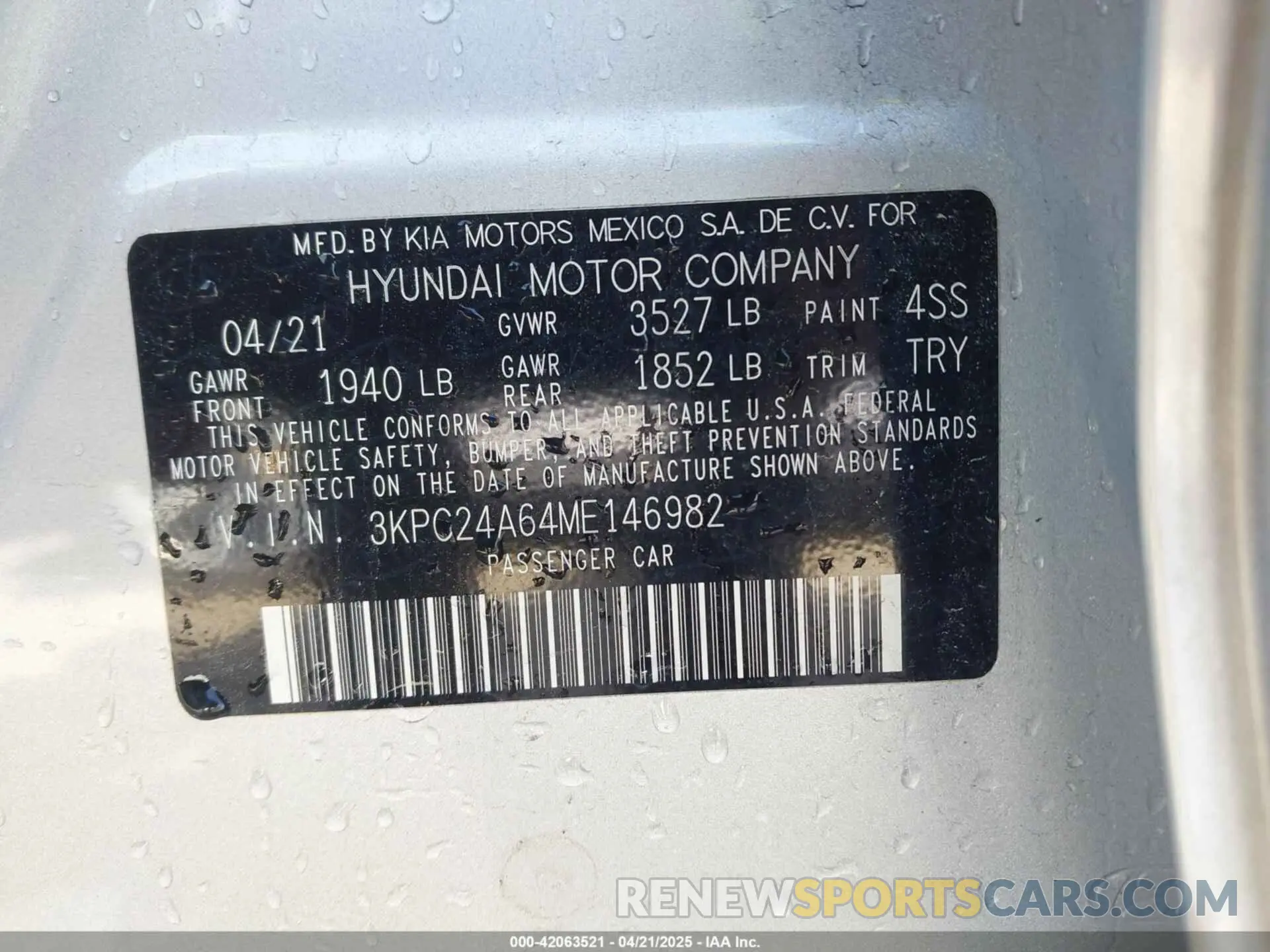 9 Photograph of a damaged car 3KPC24A64ME146982 HYUNDAI ACCENT 2021