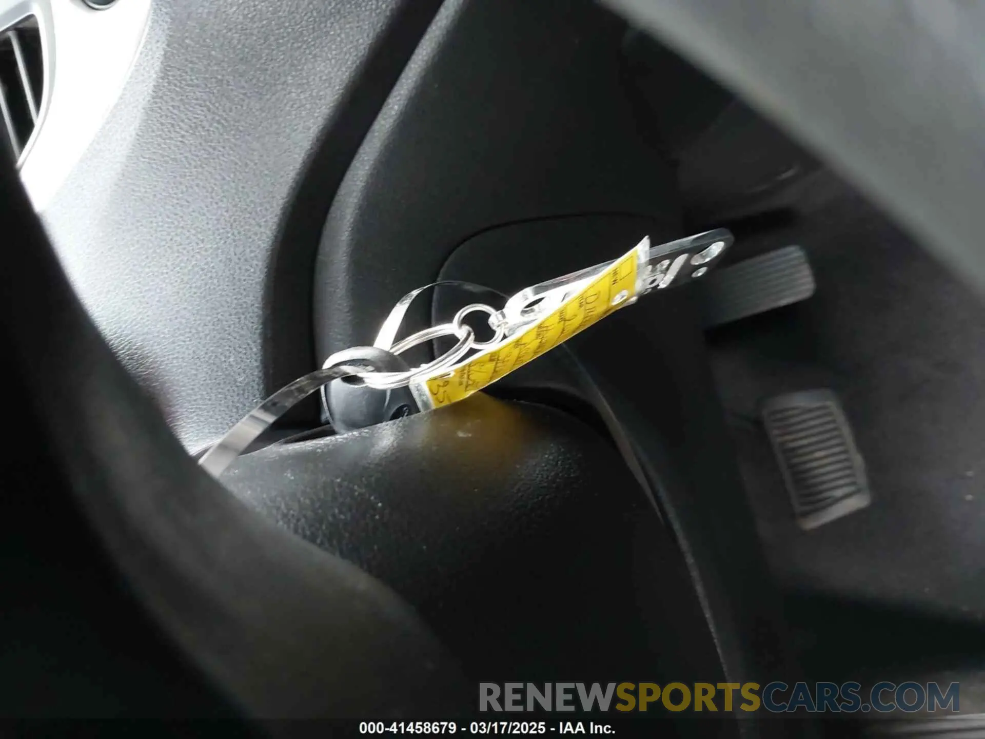 11 Photograph of a damaged car 3KPC24A65ME130435 HYUNDAI ACCENT 2021