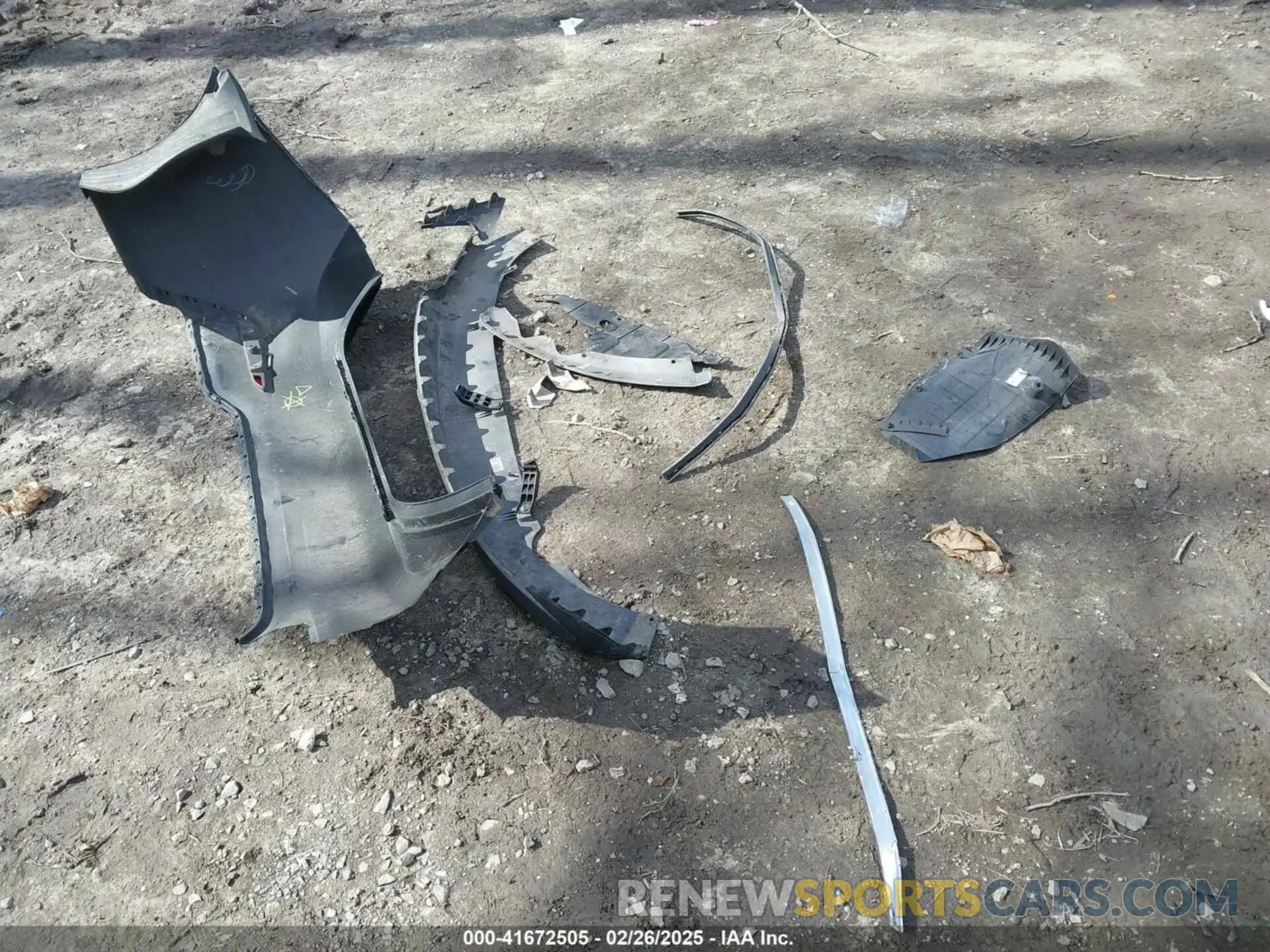 12 Photograph of a damaged car 3KPC24A65ME136235 HYUNDAI ACCENT 2021