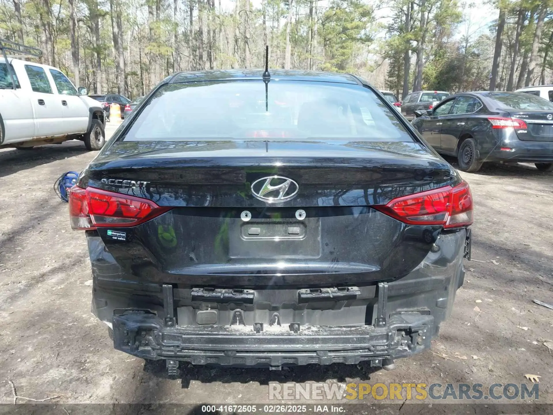 17 Photograph of a damaged car 3KPC24A65ME136235 HYUNDAI ACCENT 2021