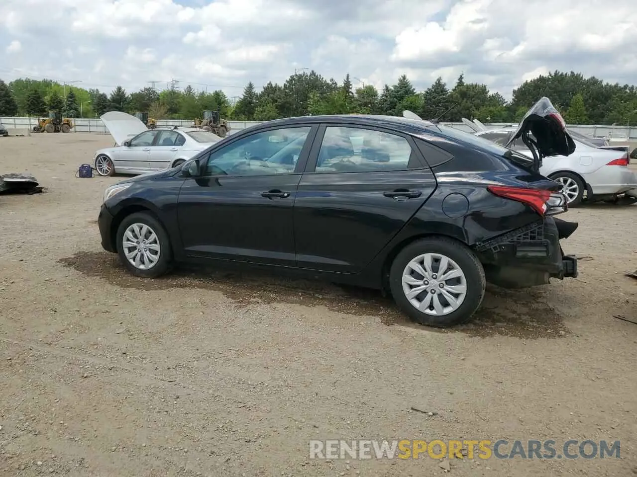 2 Photograph of a damaged car 3KPC24A65ME146425 HYUNDAI ACCENT 2021