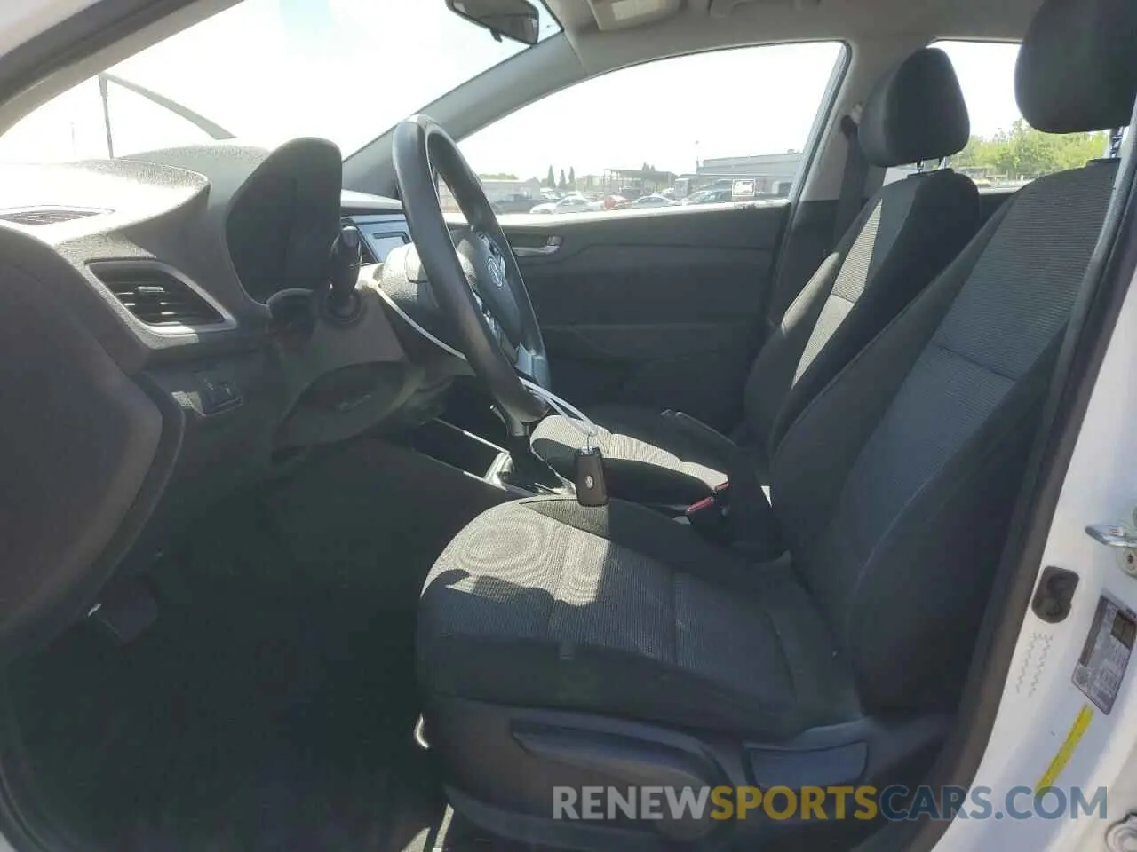 7 Photograph of a damaged car 3KPC24A66ME129570 HYUNDAI ACCENT 2021