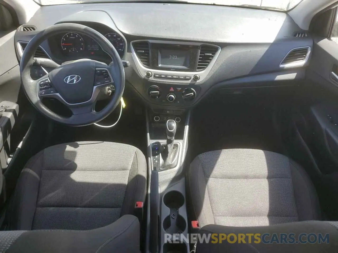 8 Photograph of a damaged car 3KPC24A66ME129570 HYUNDAI ACCENT 2021