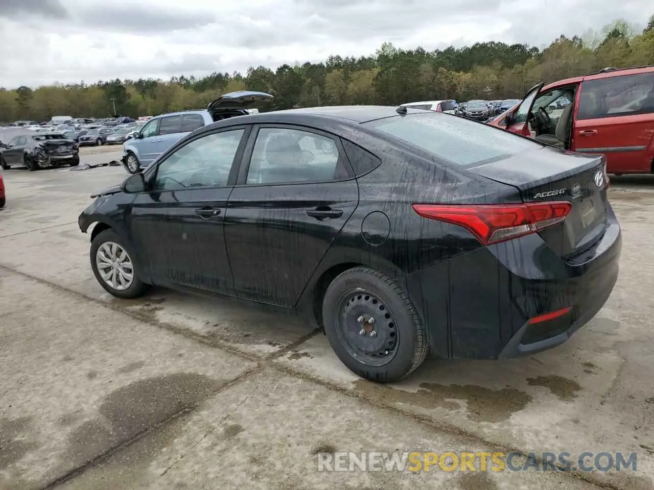 2 Photograph of a damaged car 3KPC24A66ME129861 HYUNDAI ACCENT 2021