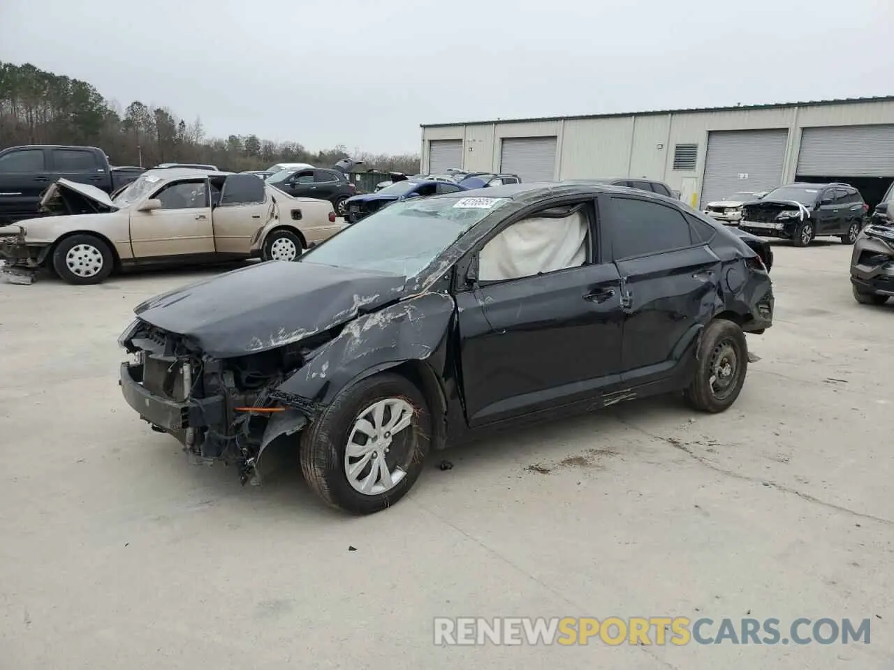 1 Photograph of a damaged car 3KPC24A66ME130007 HYUNDAI ACCENT 2021