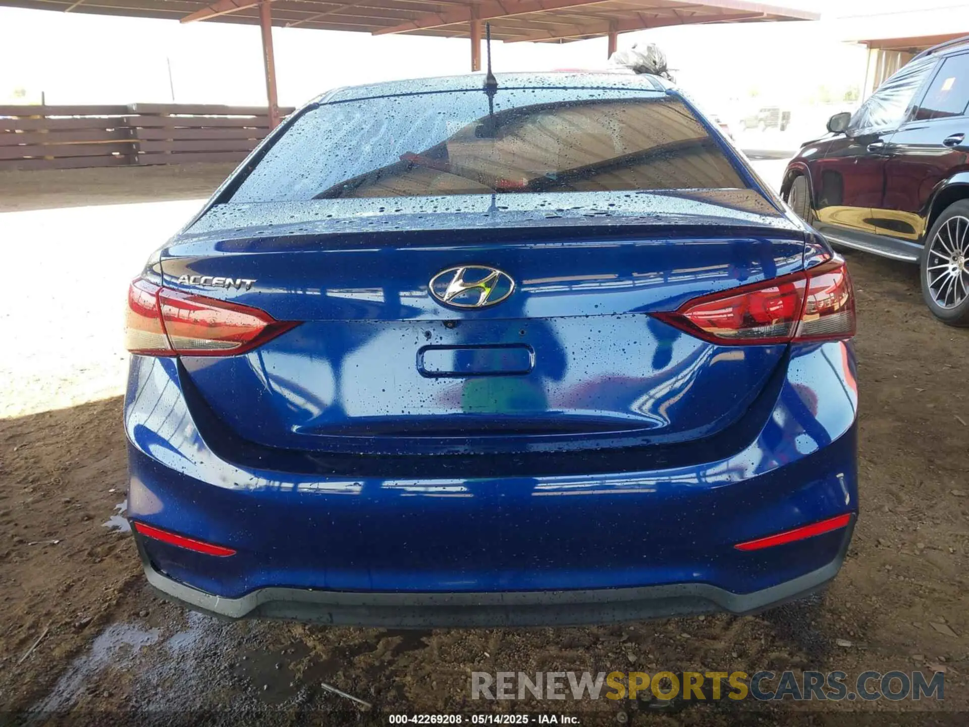 16 Photograph of a damaged car 3KPC24A66ME130508 HYUNDAI ACCENT 2021