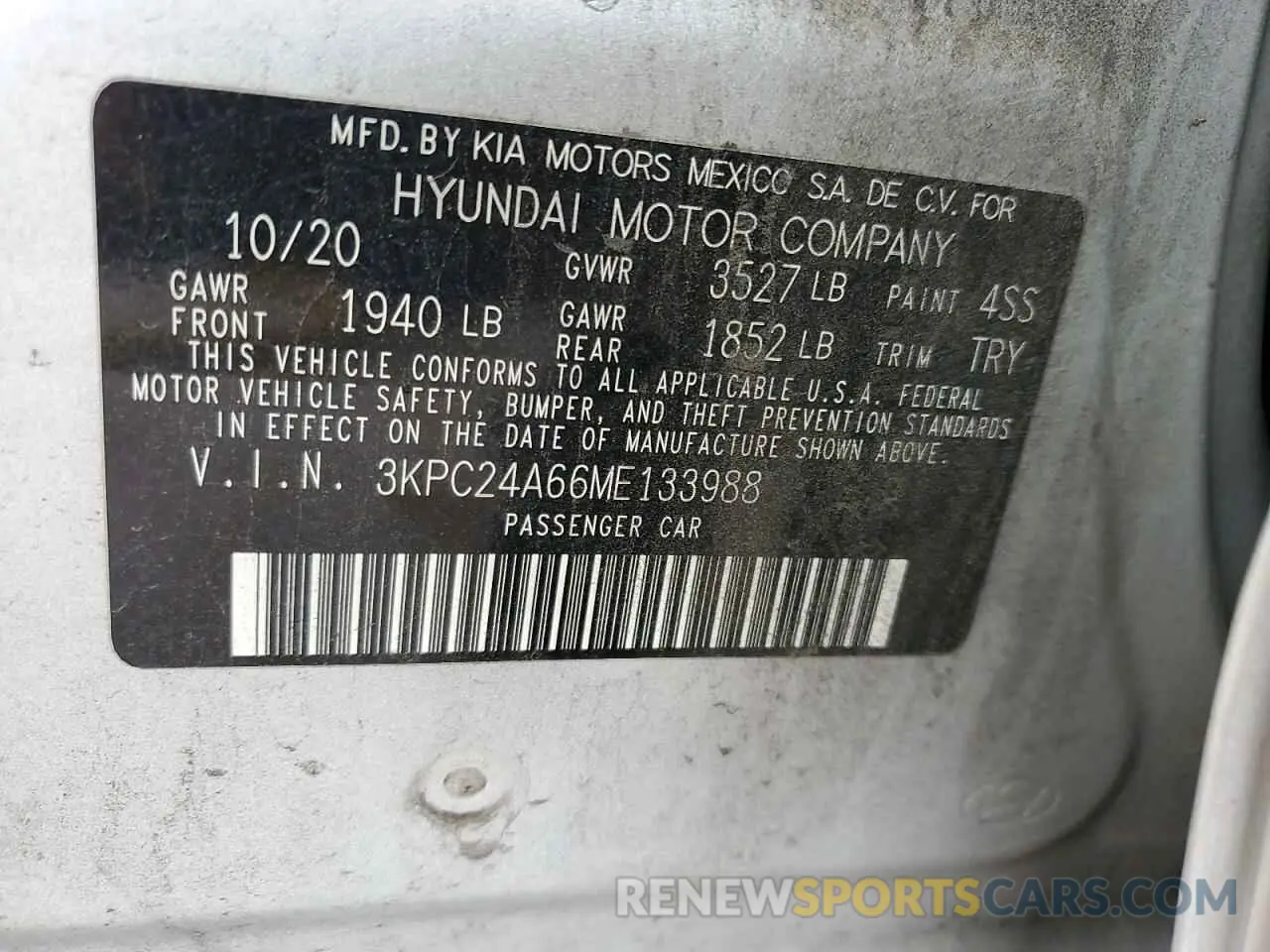 13 Photograph of a damaged car 3KPC24A66ME133988 HYUNDAI ACCENT 2021