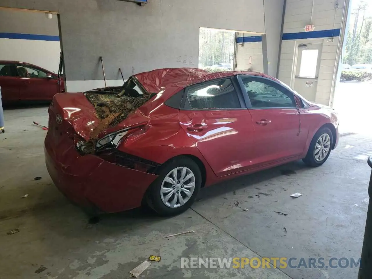3 Photograph of a damaged car 3KPC24A66ME138088 HYUNDAI ACCENT 2021