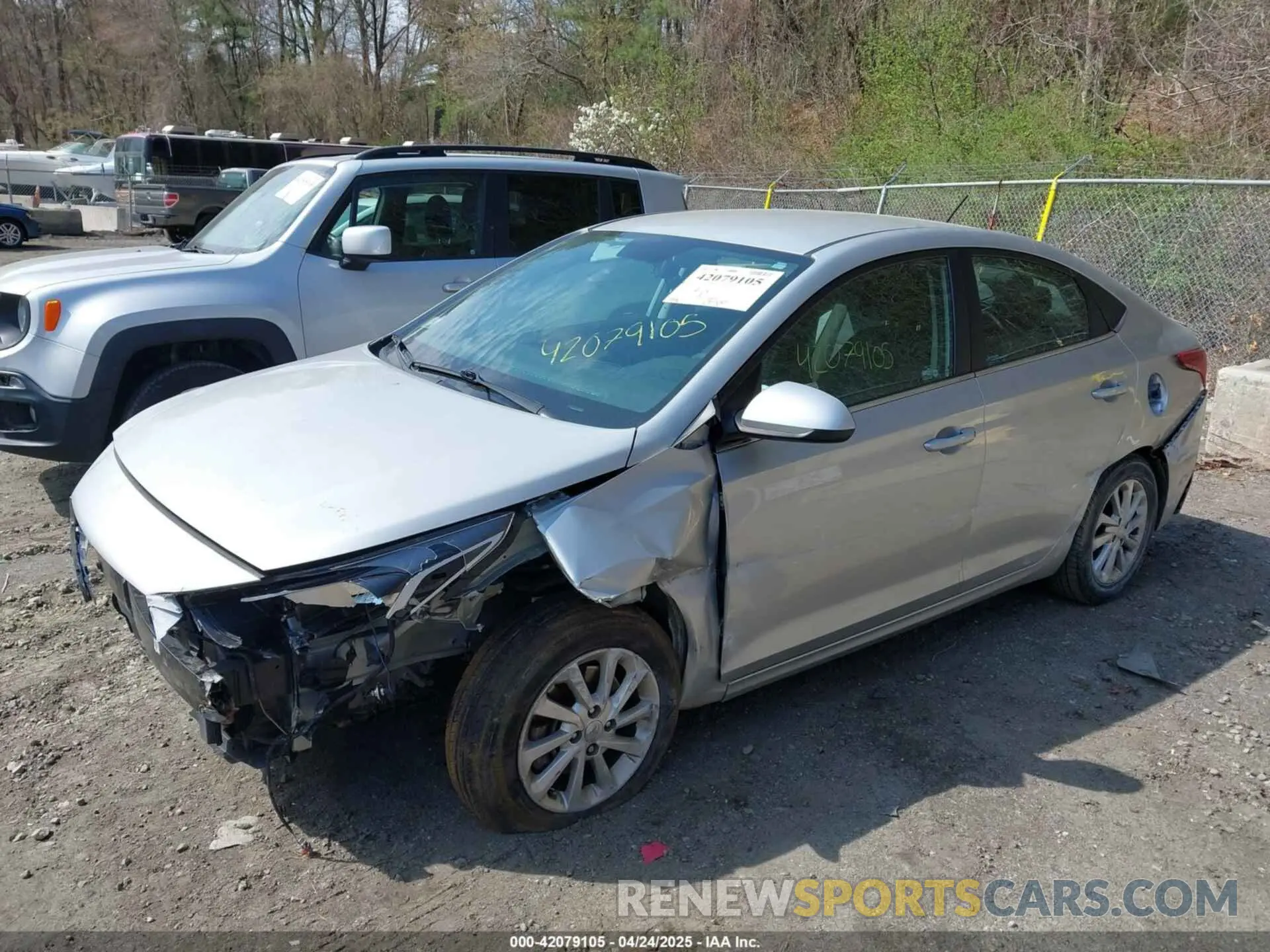 2 Photograph of a damaged car 3KPC24A66ME146496 HYUNDAI ACCENT 2021