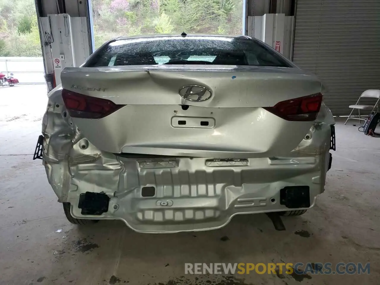 6 Photograph of a damaged car 3KPC24A67ME147138 HYUNDAI ACCENT 2021