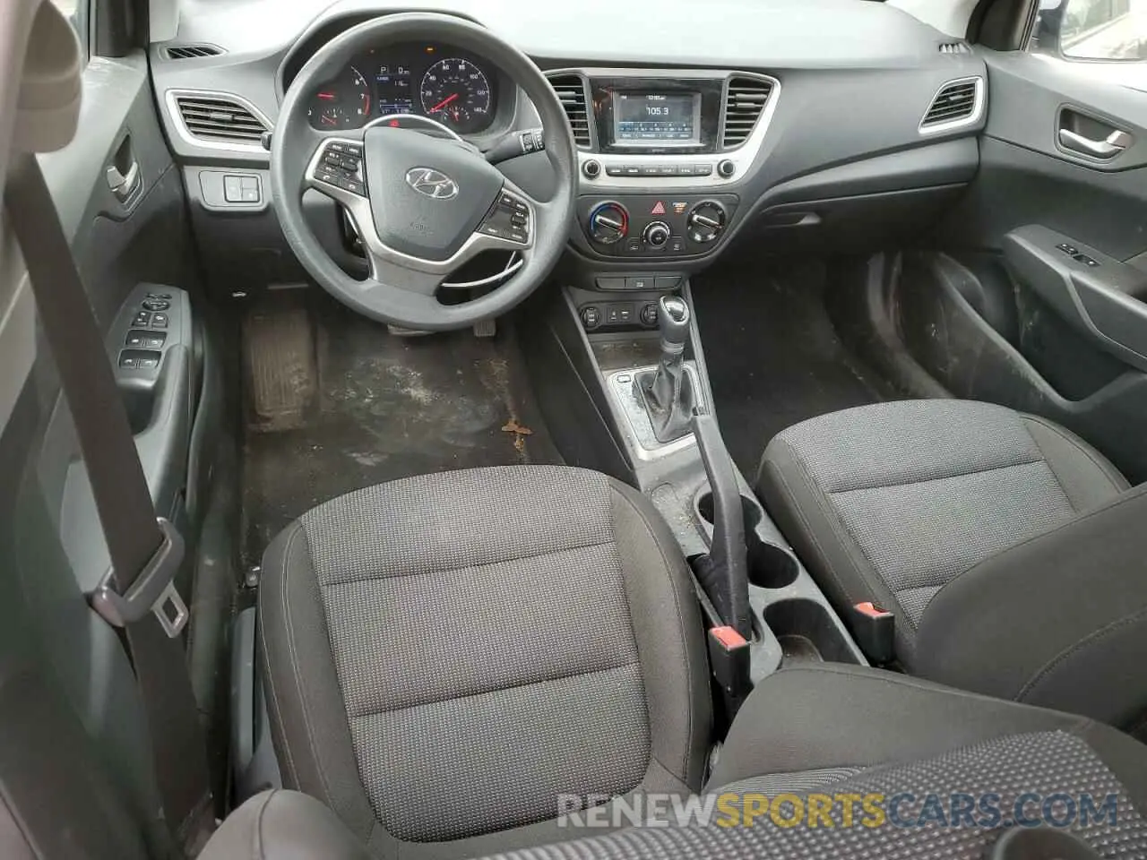 8 Photograph of a damaged car 3KPC24A67ME147138 HYUNDAI ACCENT 2021