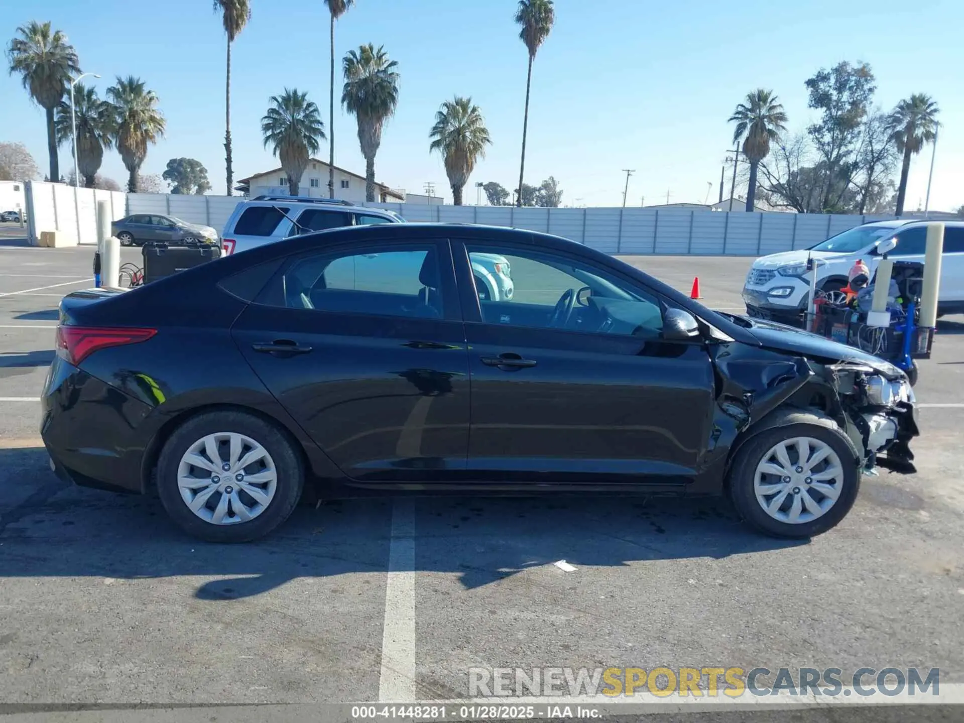 13 Photograph of a damaged car 3KPC24A67ME148693 HYUNDAI ACCENT 2021